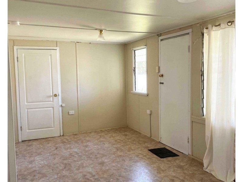 118 Horsman Road, Warwick QLD 4370