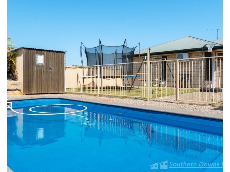 321 Glen Road, Rosenthal Heights QLD 4370