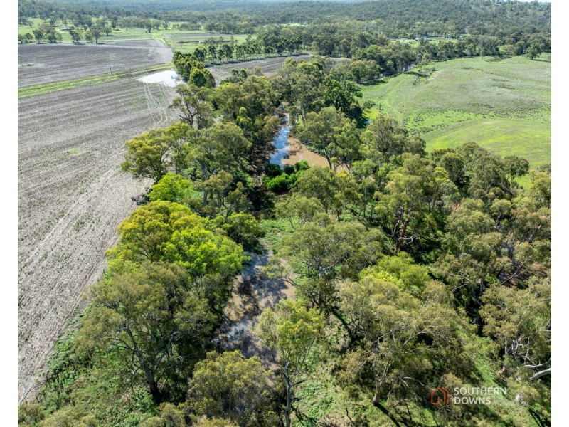 1 Condamine River Road, Pratten QLD 4370
