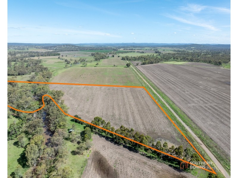 1 Condamine River Road, Pratten QLD 4370