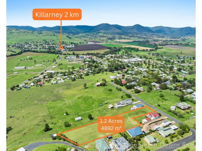 24 Poinsettia Street, Killarney QLD 4373