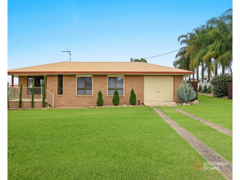 21 Peace Street, Rosenthal Heights QLD 4370