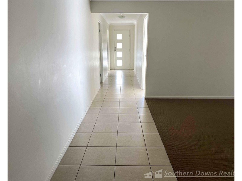 12 Sharon Drive, Warwick QLD 4370
