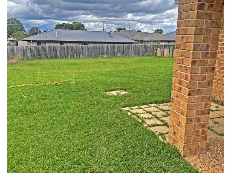 12 Sharon Drive, Warwick QLD 4370