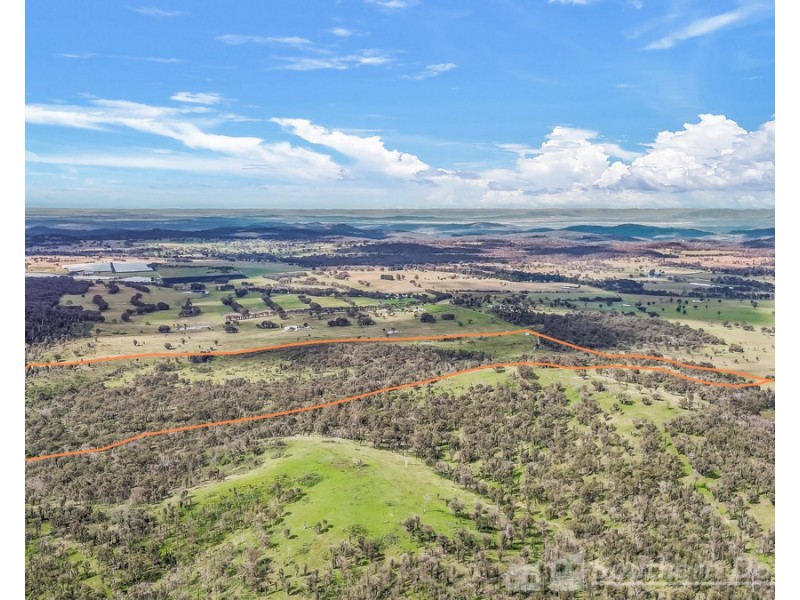 15 Lochiel Road, Dalveen QLD 4374