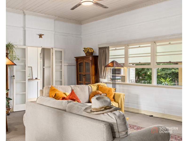 8A Ailanthus Street, Killarney QLD 4373