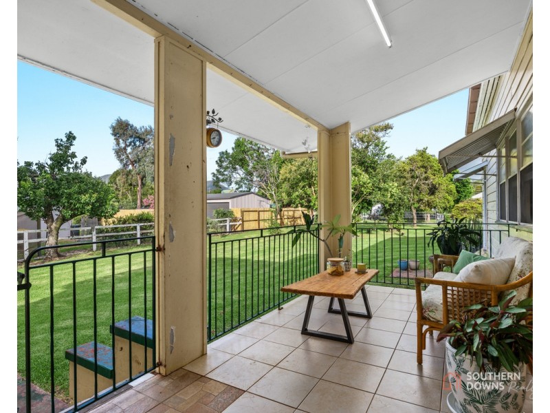 8A Ailanthus Street, Killarney QLD 4373