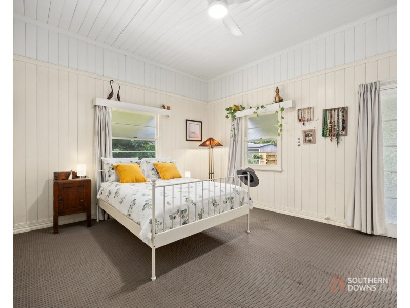 8A Ailanthus Street, Killarney QLD 4373