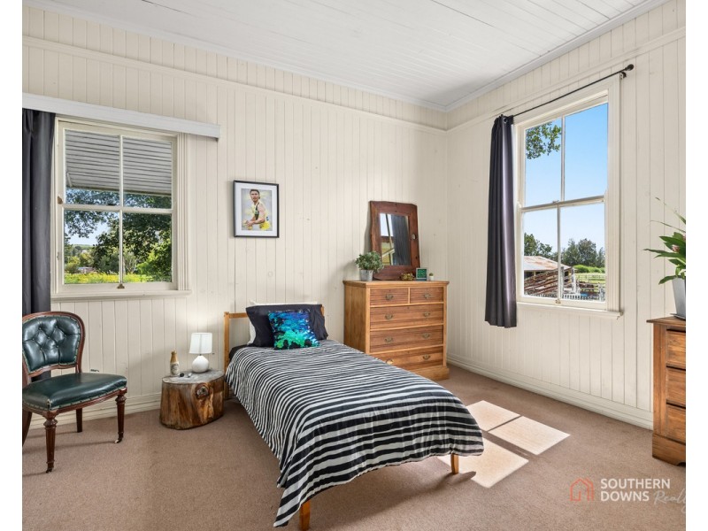 8A Ailanthus Street, Killarney QLD 4373