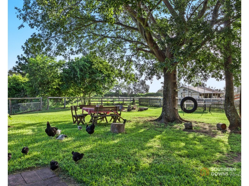 8A Ailanthus Street, Killarney QLD 4373