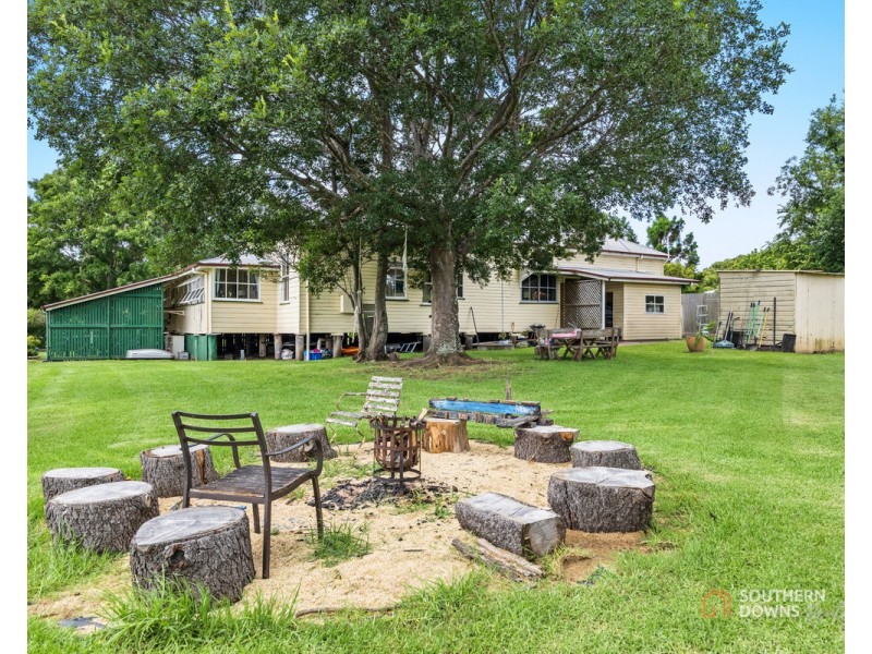 8A Ailanthus Street, Killarney QLD 4373