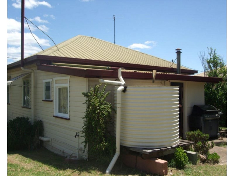164 Wood Street, Warwick QLD 4370
