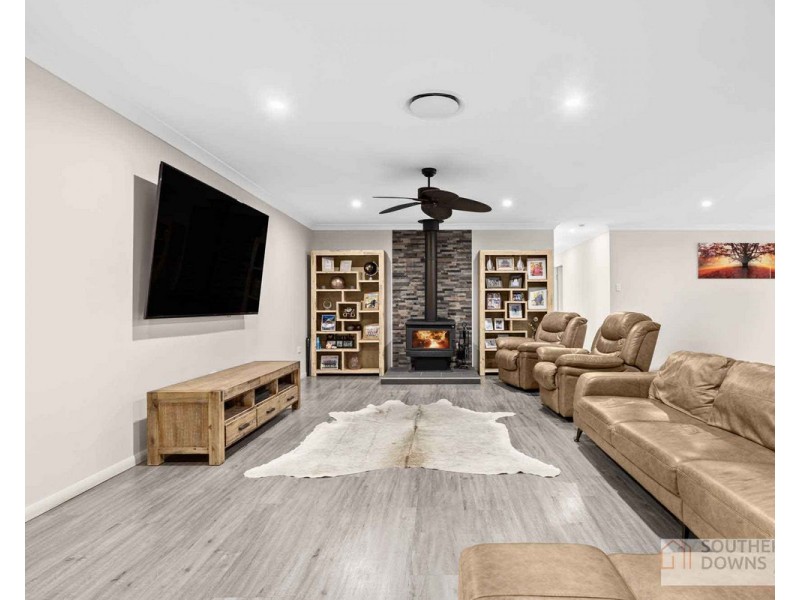 29 Homestead Road, Rosenthal Heights QLD 4370