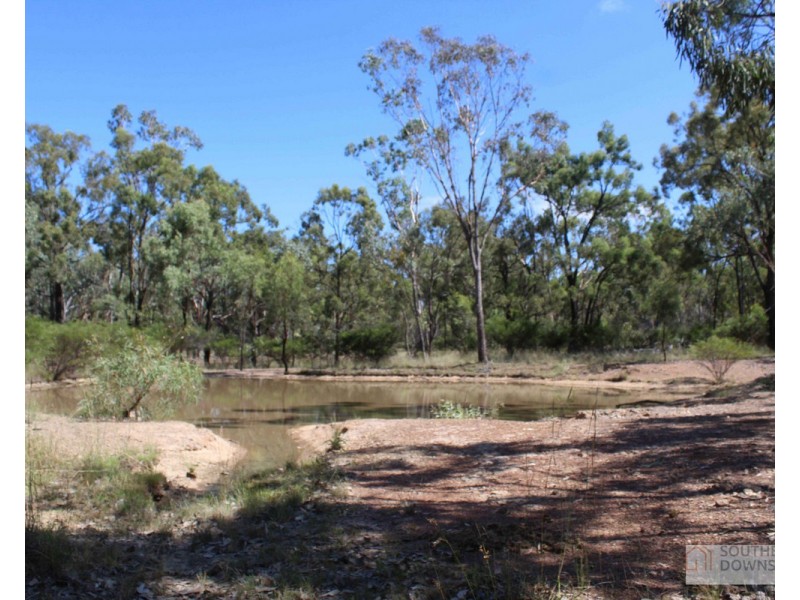 1 Cunningham Highway, Thane QLD 4370