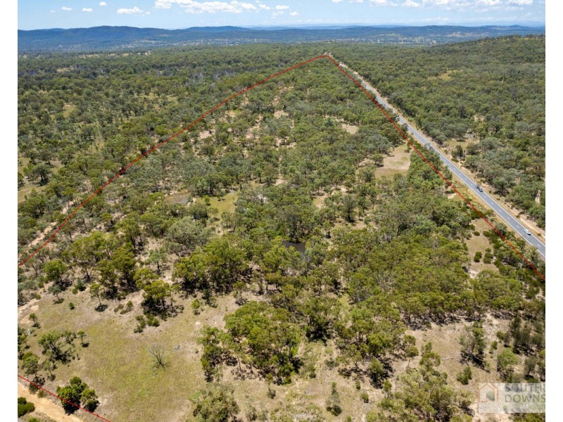 1 Cunningham Highway, Thane QLD 4370