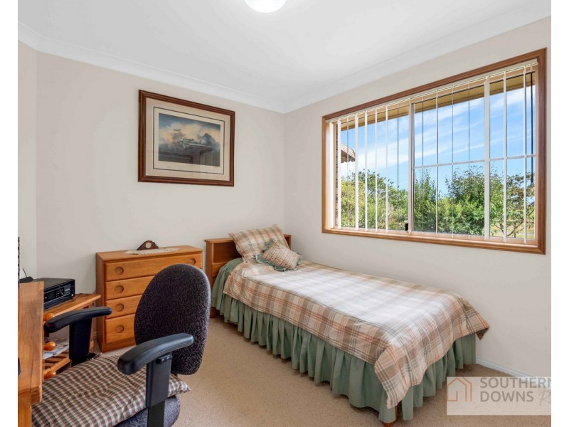 20 Hillside Road, Allora QLD 4362