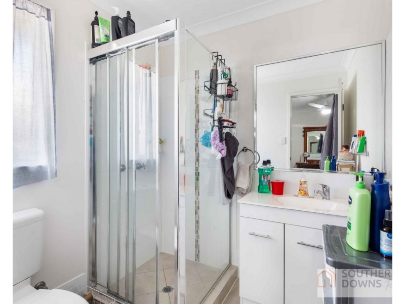 61 Maynes Street, Warwick QLD 4370