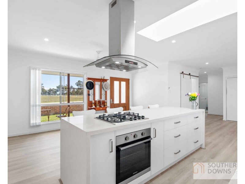 547 Glen Road, Rosenthal Heights QLD 4370