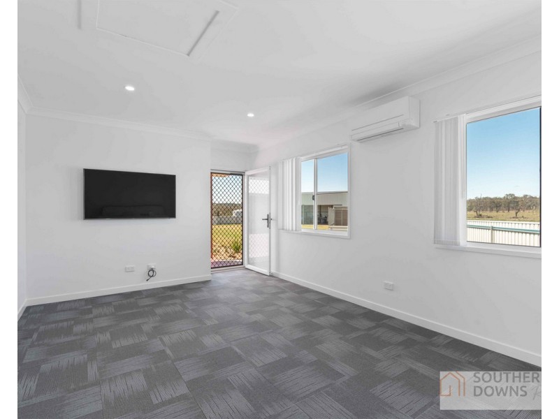 547 Glen Road, Rosenthal Heights QLD 4370