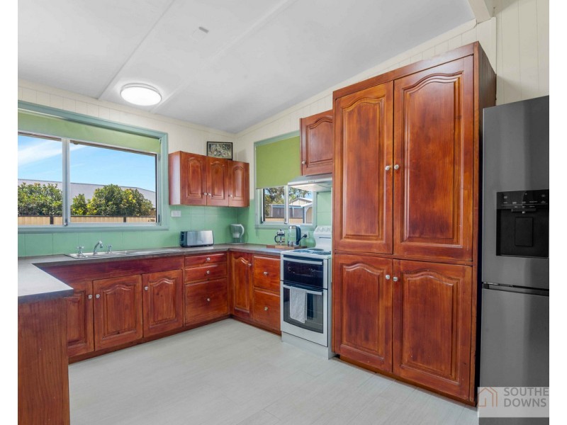 3 Raff Street, Allora QLD 4362