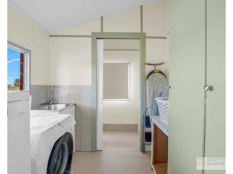 3 Raff Street, Allora QLD 4362