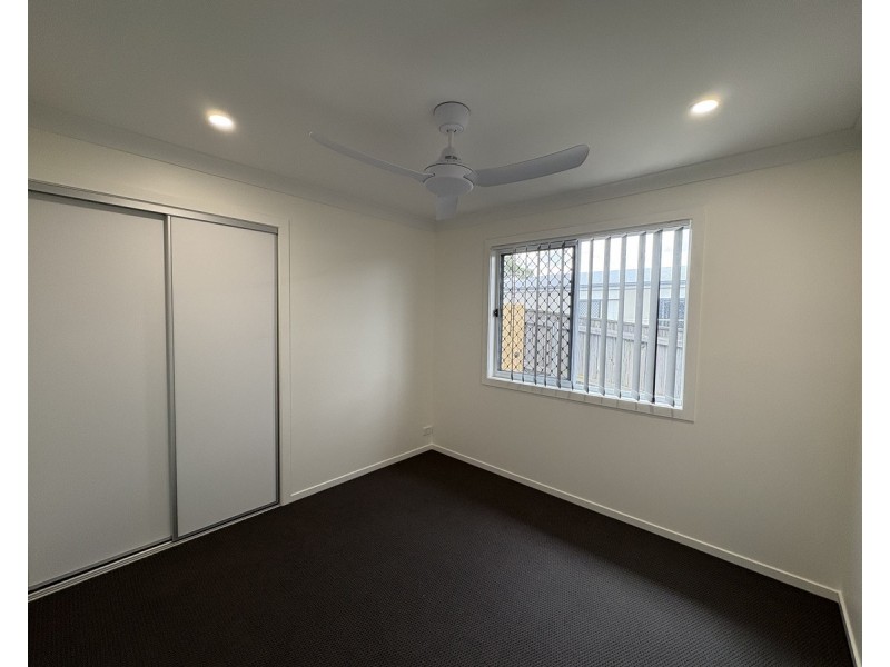 1/32 Chant Drive, Warwick QLD 4370
