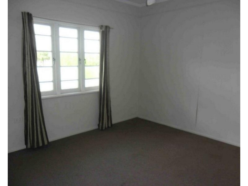 1 Clarke Street, Warwick QLD 4370