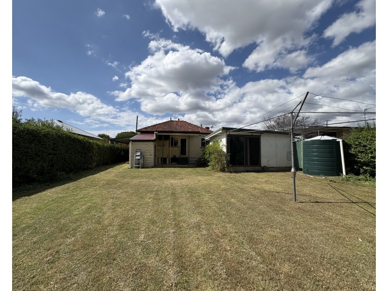 24 Marshall Street, Warwick QLD 4370