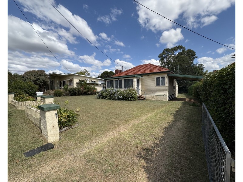 24 Marshall Street, Warwick QLD 4370