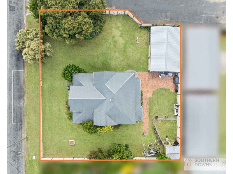 11 King Street, Warwick QLD 4370