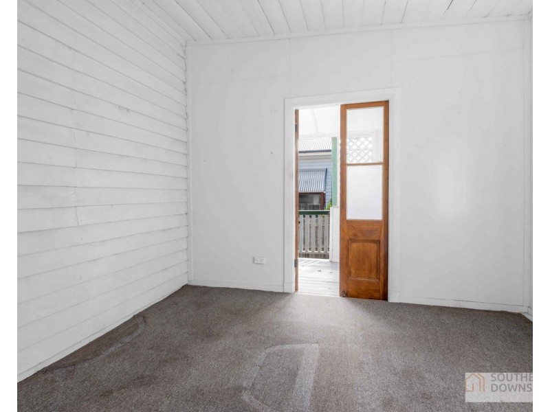 20 Percy Street, Warwick QLD 4370