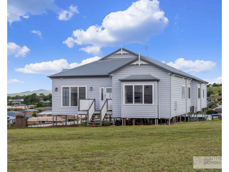 96 Glen Road, Rosenthal Heights QLD 4370