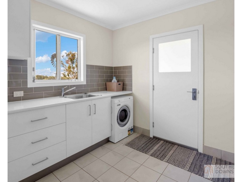 256 Millars Lane, Deuchar QLD 4362