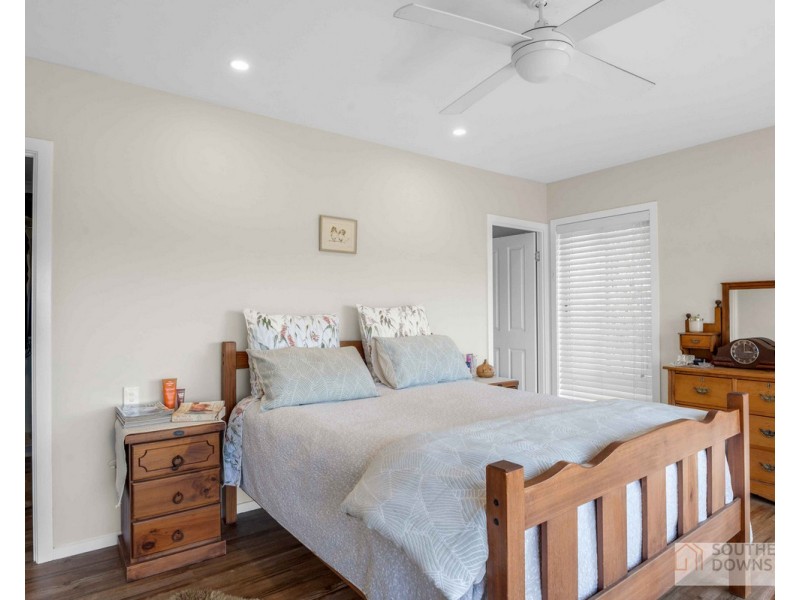 256 Millars Lane, Deuchar QLD 4362