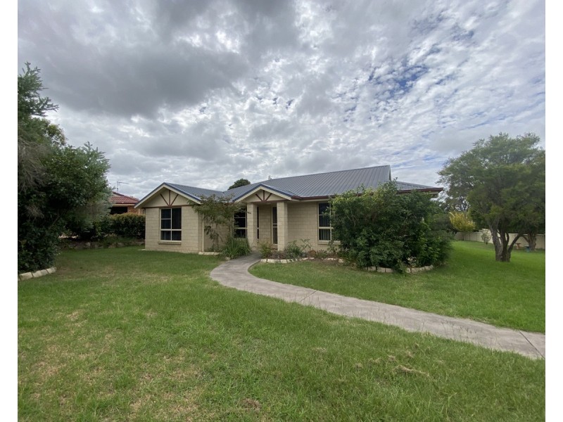 5 Georgina Court, Warwick QLD 4370