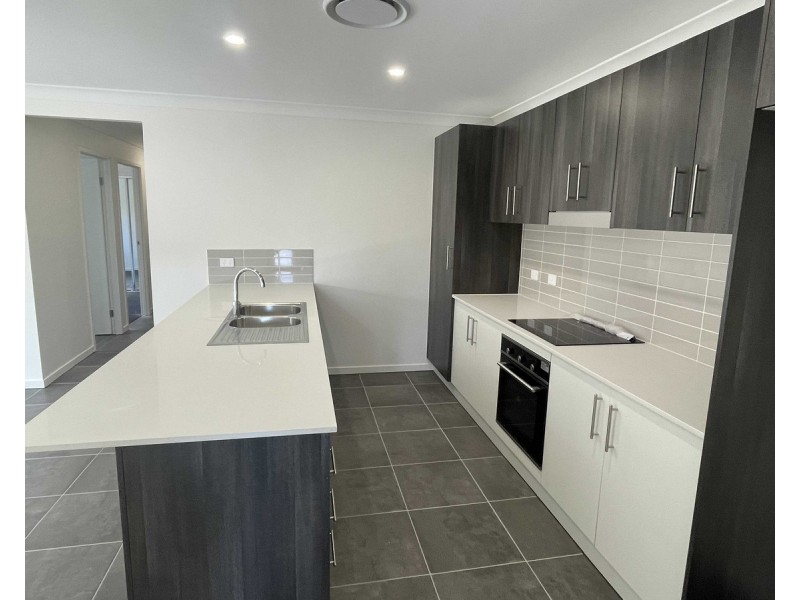 1/23 McDougall Street, Warwick QLD 4370