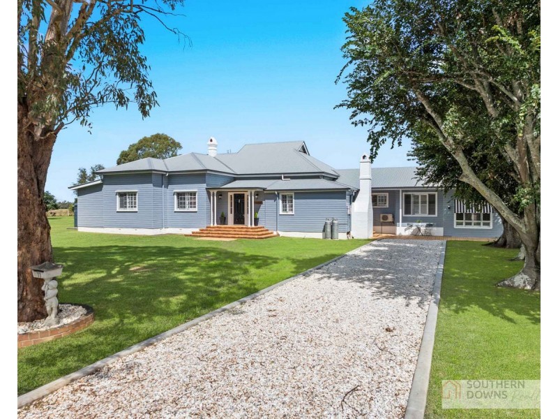 11 Bernecker Street, Warwick QLD 4370