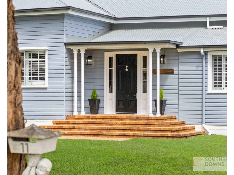 11 Bernecker Street, Warwick QLD 4370