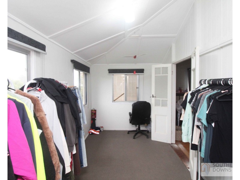 47 Lyons Street, Warwick QLD 4370