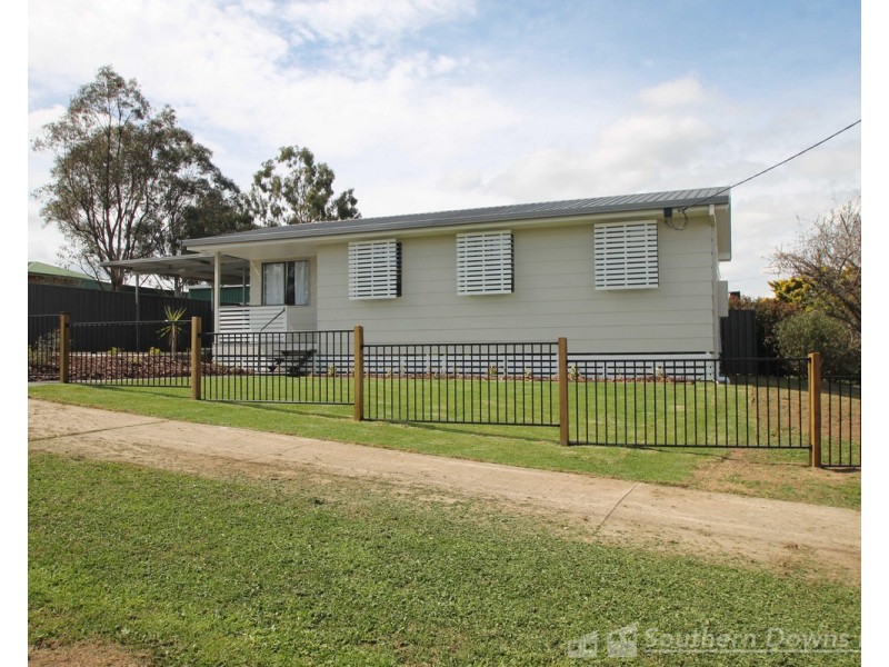 144. Dragon Street, Warwick QLD 4370