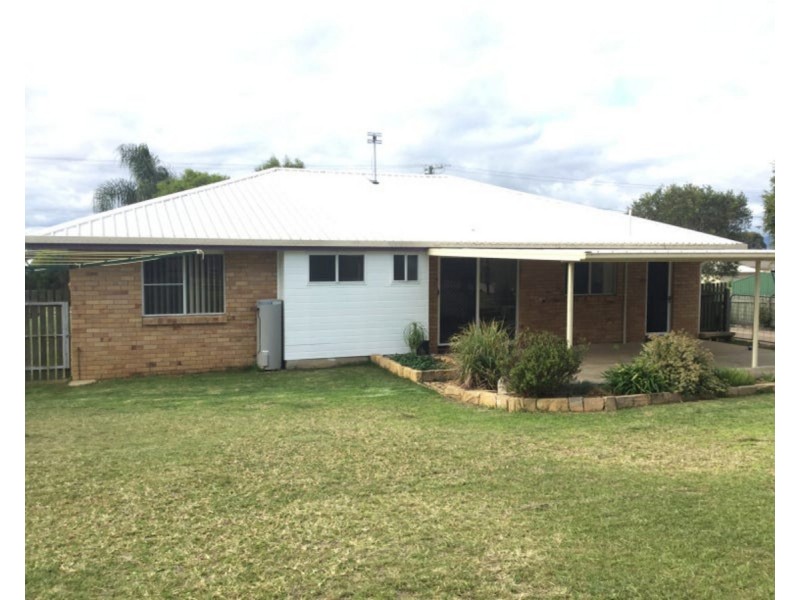 20 Moncrieffe Street, Warwick QLD 4370