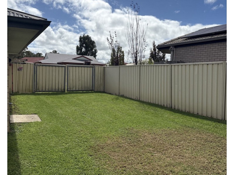7 Charisma Court, Warwick QLD 4370