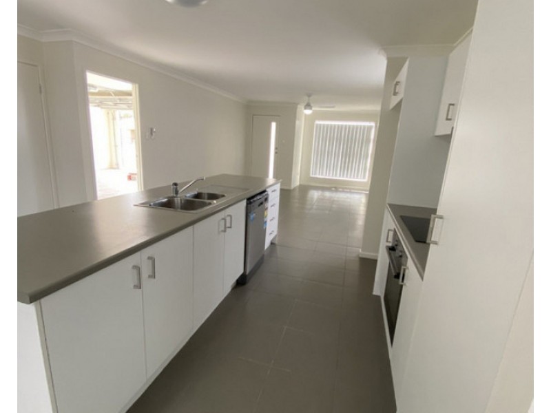 18 Tanna Drive, Warwick QLD 4370