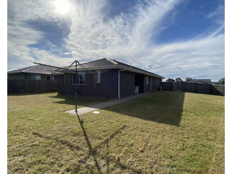 18 Tanna Drive, Warwick QLD 4370