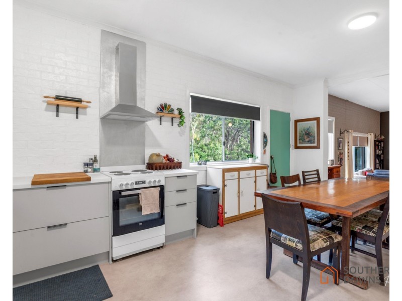 745 Charleys Gully Road, Upper Freestone QLD 4370