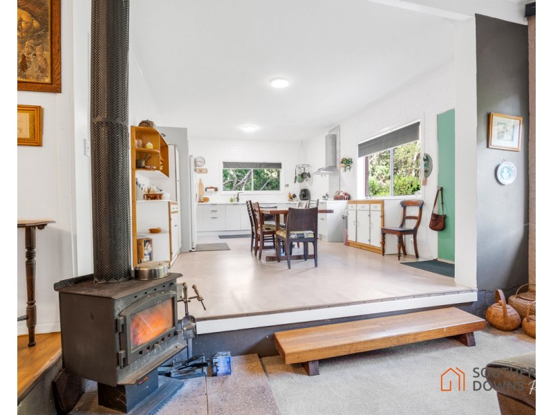 745 Charleys Gully Road, Upper Freestone QLD 4370