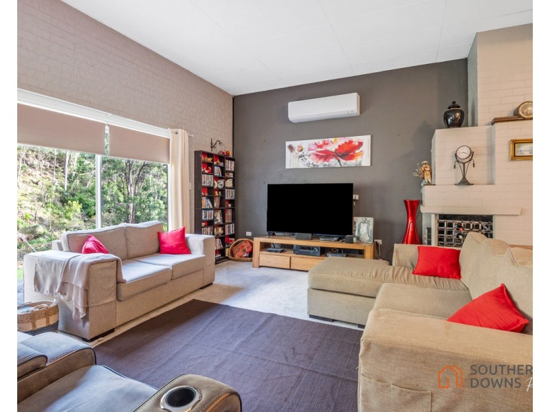 745 Charleys Gully Road, Upper Freestone QLD 4370