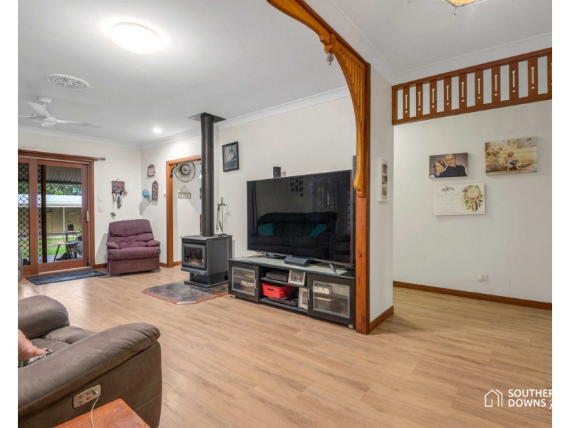 67 Schoch Road, Rosenthal Heights QLD 4370