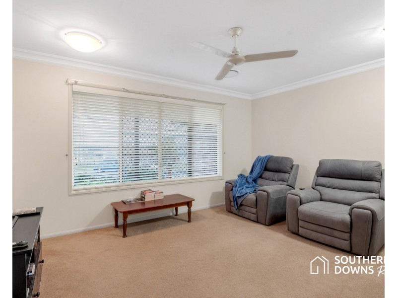 12 Hans Borgar Court, Warwick QLD 4370