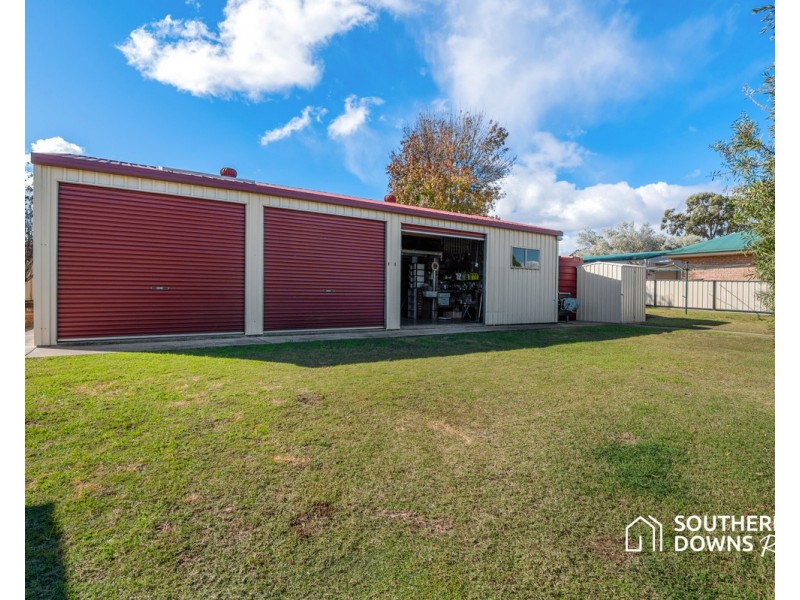 12 Hans Borgar Court, Warwick QLD 4370